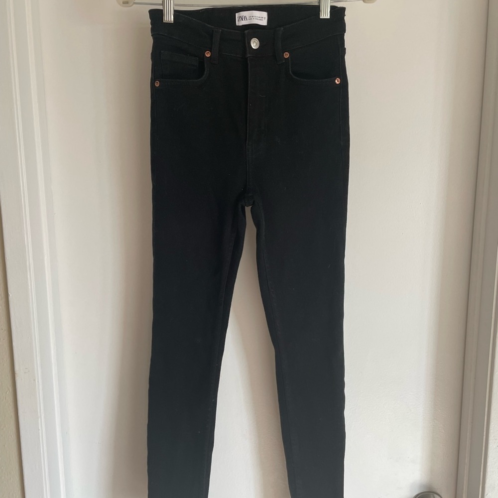 Zara high waist black skinny jeans size 4